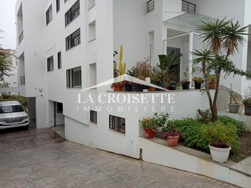 Local bureautique de haut standing aux Berges du Lac 2